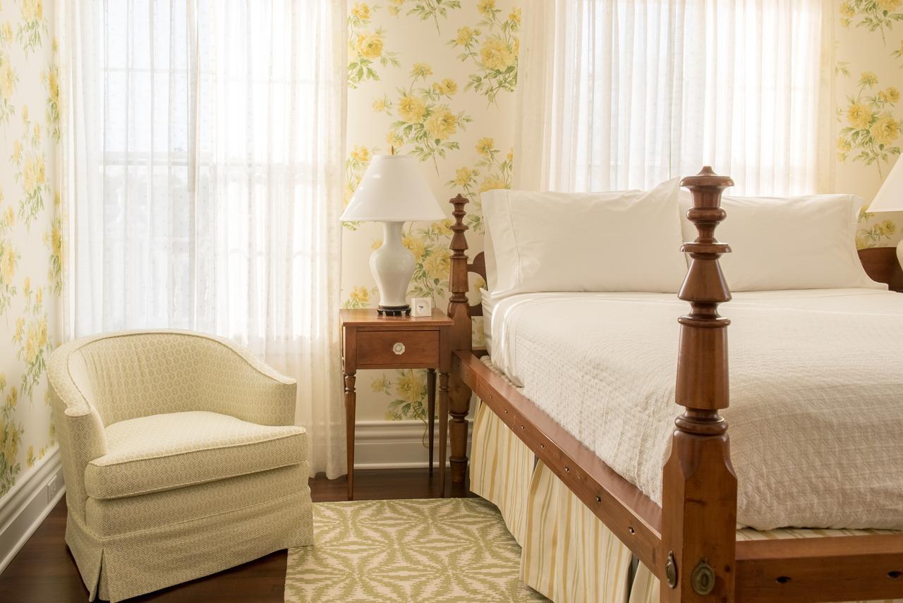 Margin Street Inn เวสเตอร์ลีย์ ภายนอก รูปภาพ