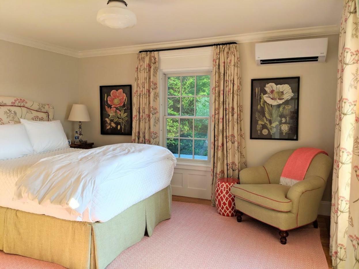 Margin Street Inn เวสเตอร์ลีย์ ภายนอก รูปภาพ